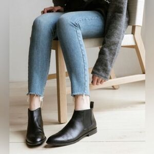 Jenni Kayne Black Leather Chelsea Boots
